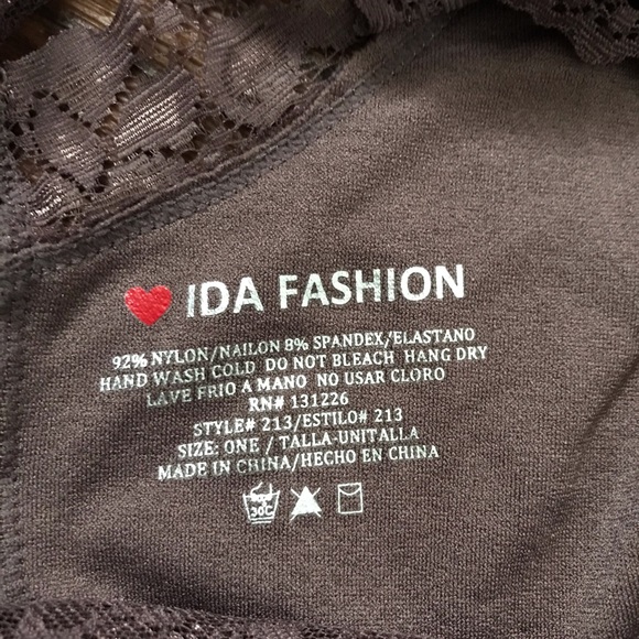 Blouses - Picture 4 of 5